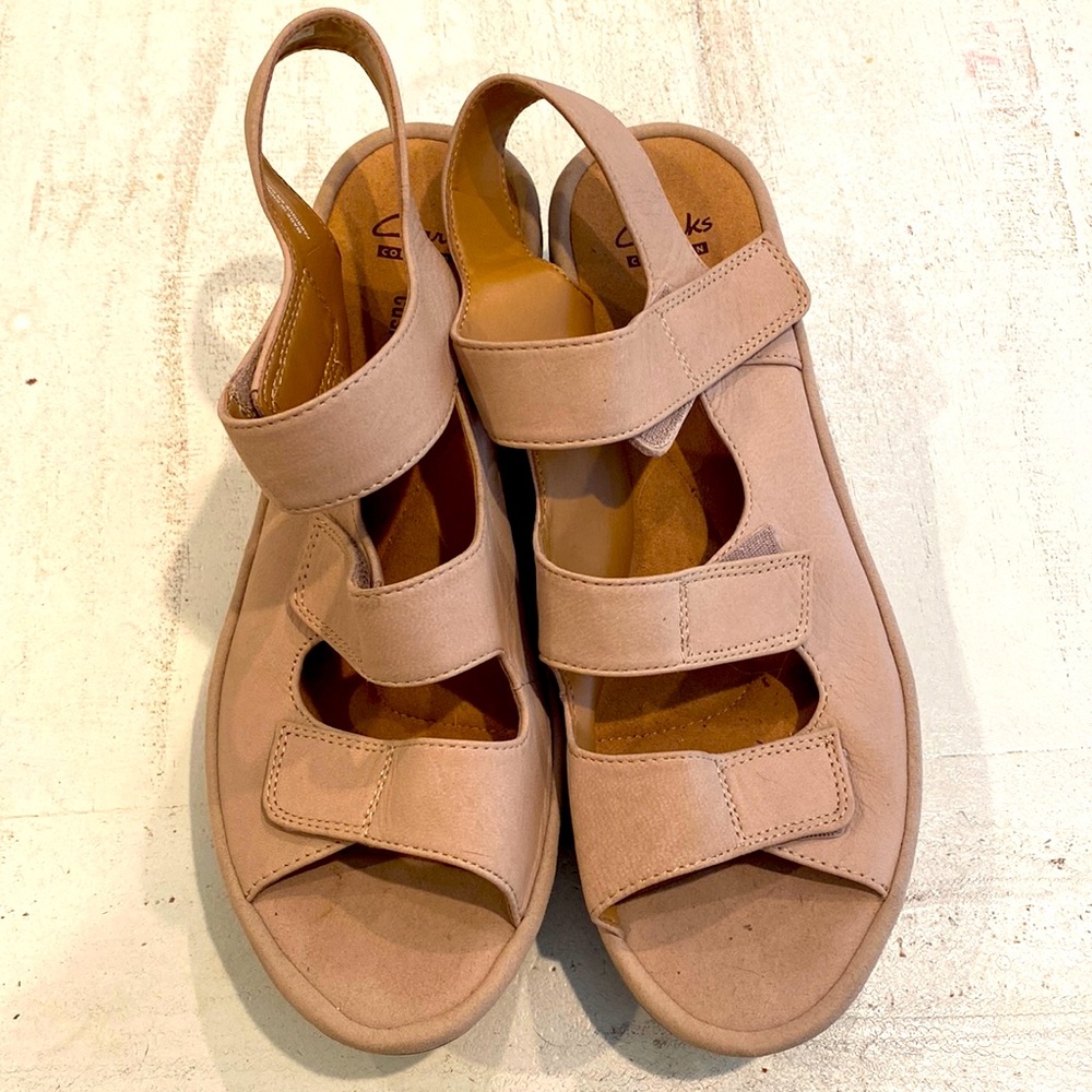 Clarks soft cushion wedge sandals, size 8. Beige. Great condition